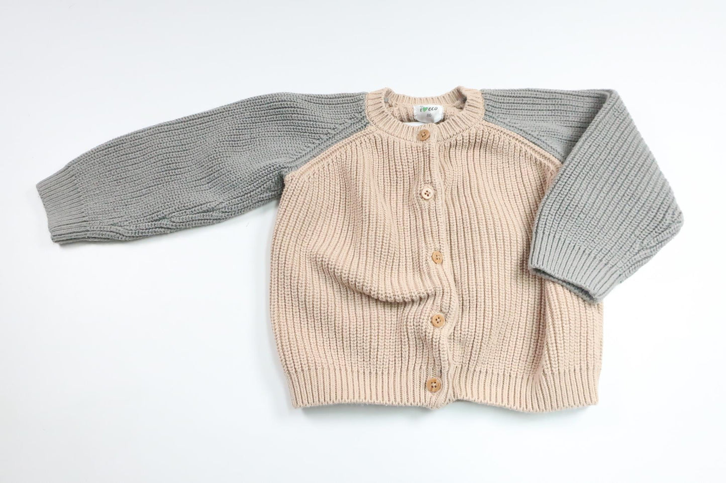 Stickad kofta från ICA I Love Eco - Storlek 86 - Beige
