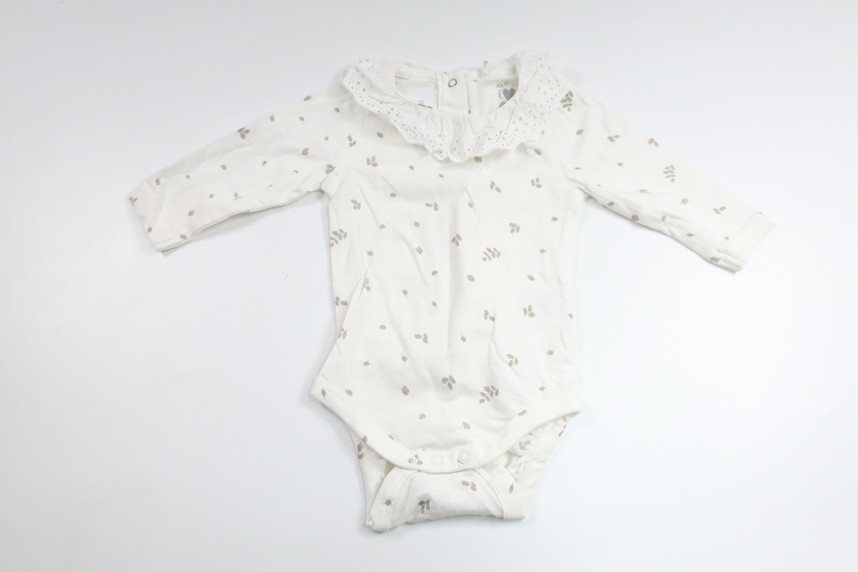 Body från ICA I Love Eco - Storlek 62 - Benvit