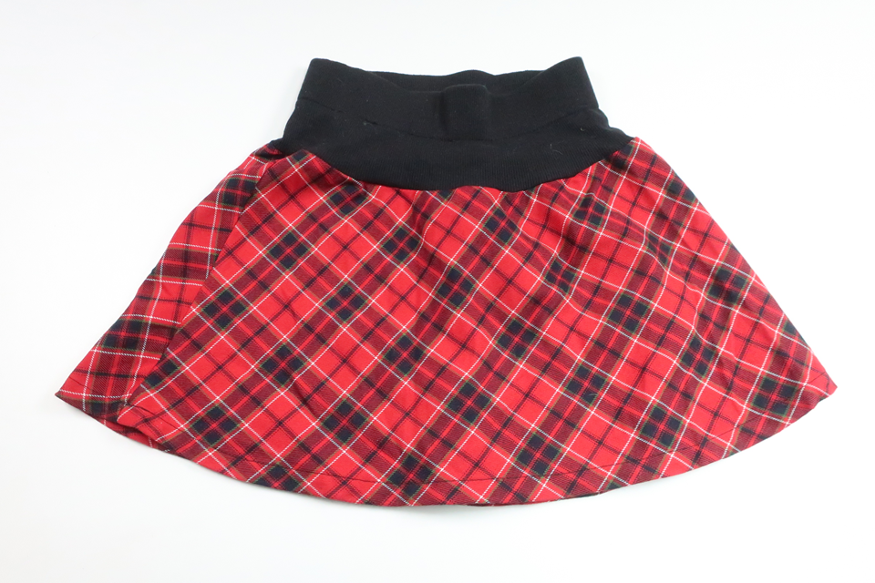 Rutig kjol från Skill - Storlek 116 - Röd