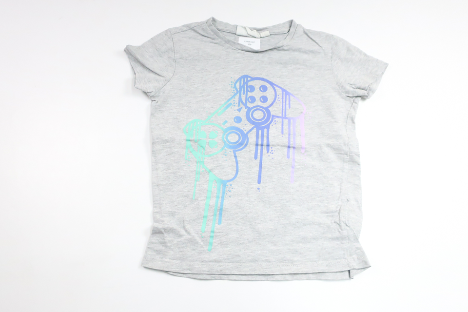 T-shirt från Denim Day - Storlek 110/116 - Grå