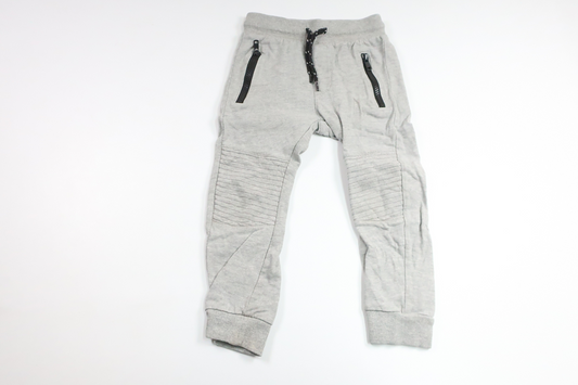 Byxor från Kappahl - Storlek 98/104 - Grå