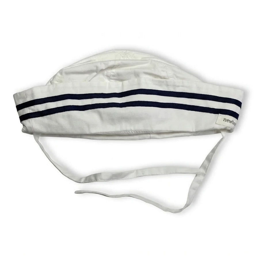 Randig solhatt från Newbie - Storlek 48/50 - Vit