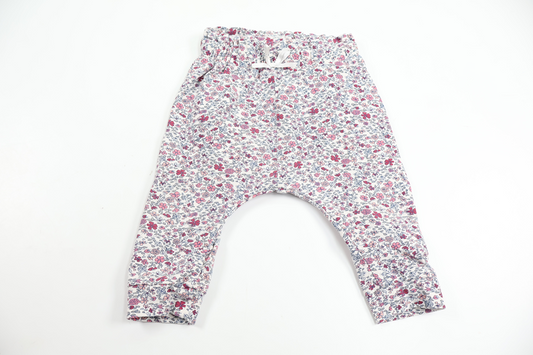 Blommiga byxor från Name It - Storlek 62 - Multi