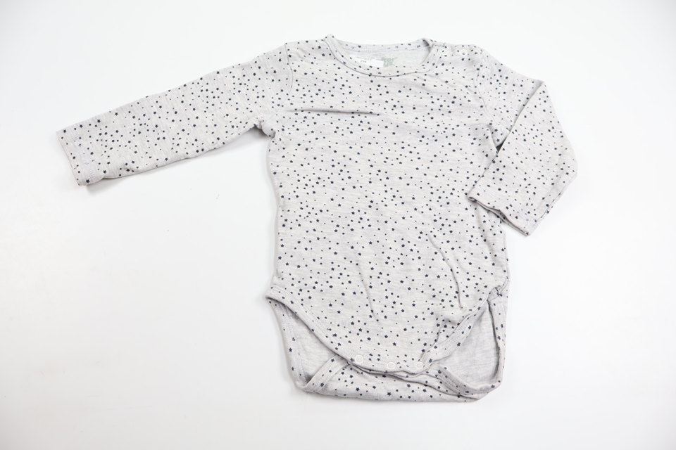 Body från Softer Days - Storlek 74/80 - Grå