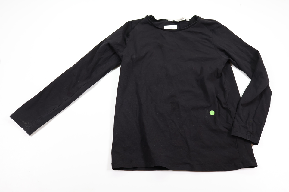 Tröja från H&M - Storlek 122/128 - Svart