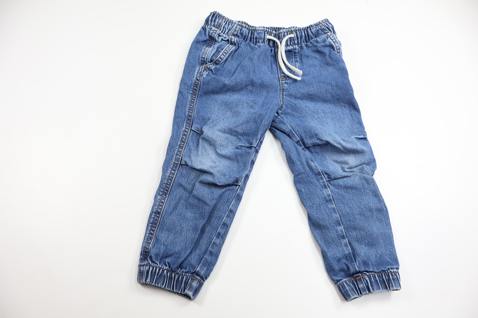 Jeansbyxor från H&M - Storlek 98 - Denim
