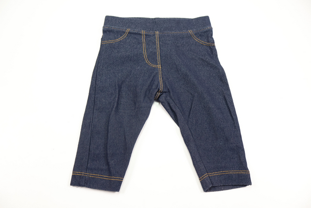Byxor från BEBE - Storlek 60 - Denim