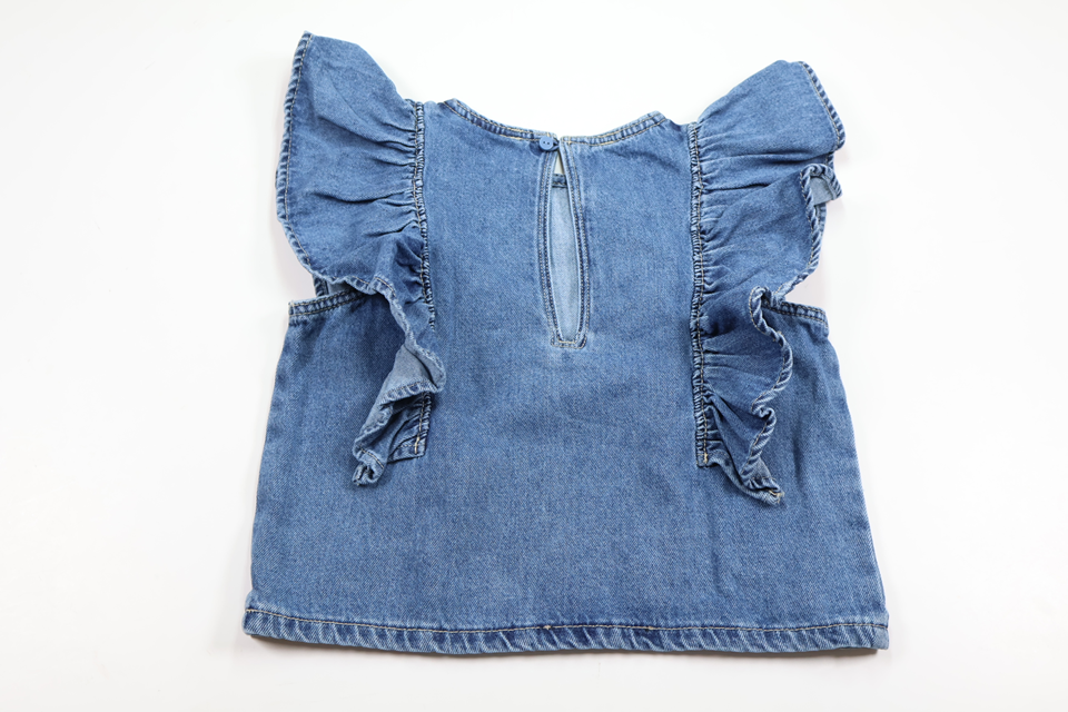 Topp i jeans från Kappahl - Storlek 134 - Denim