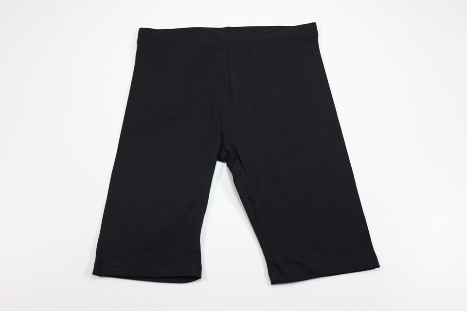 Shorts från H&M - Storlek 134 - Svart