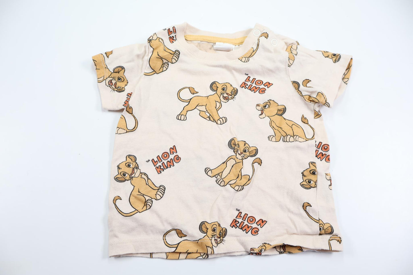 T-shirt med Simba från Lejonkungen från H&M - Storlek 68 - Benvit