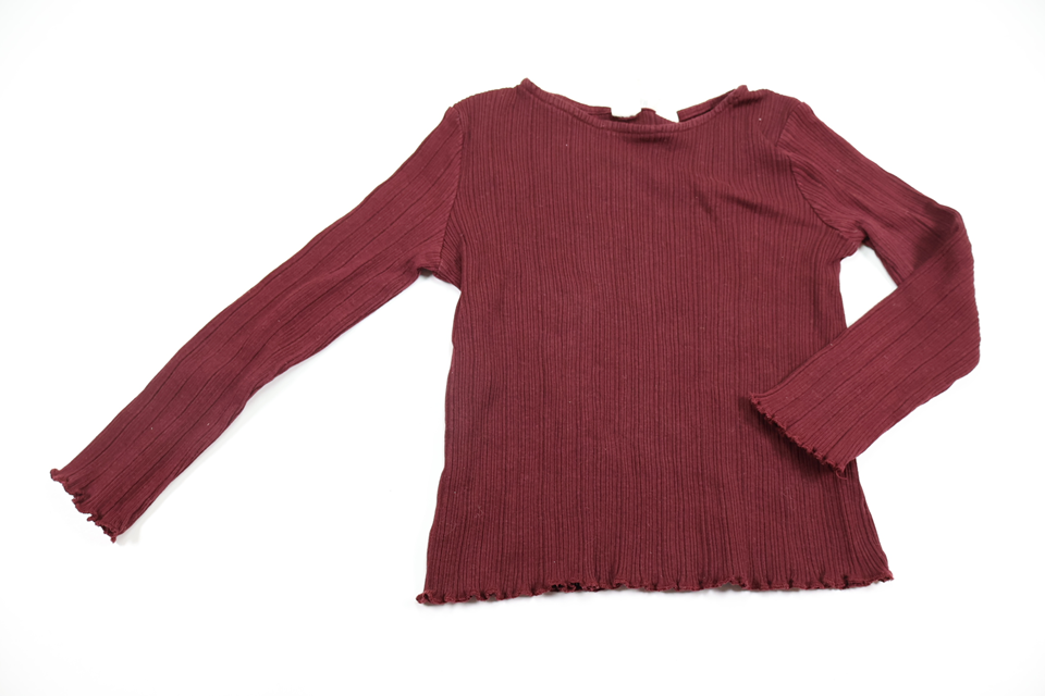 Tröja från H&M - Storlek 110/116 - Vinröd