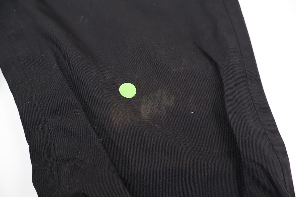 Skalbyxor från H&M - Storlek 98 - Svart