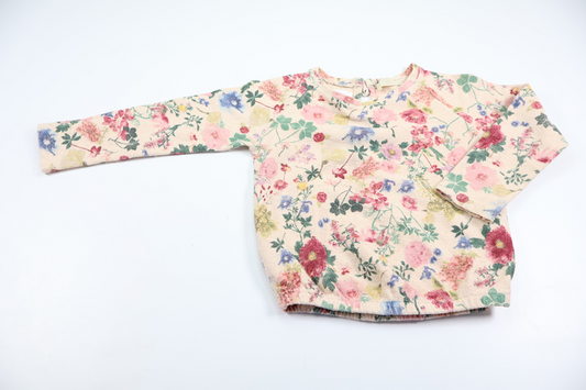 Blommig tröja från Zara - Storlek 110 - Beige