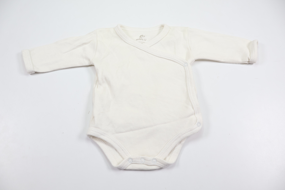 Omlottbody från Basic U - Storlek 50 - Vit
