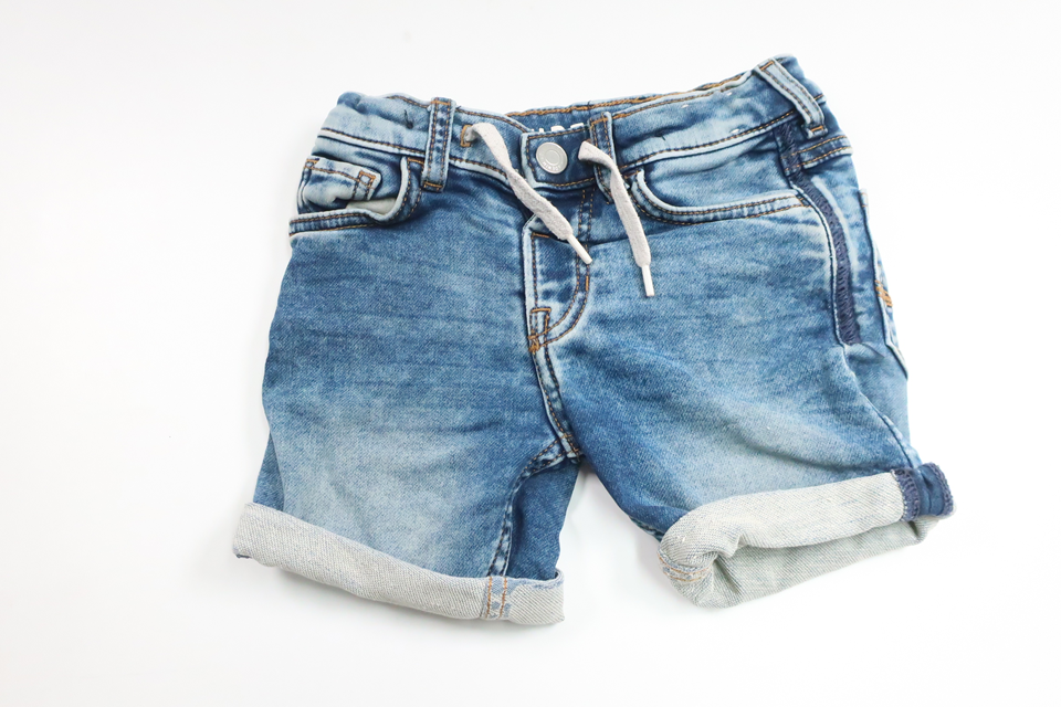 Jeansshorts från H&M - Storlek 92 - Denim