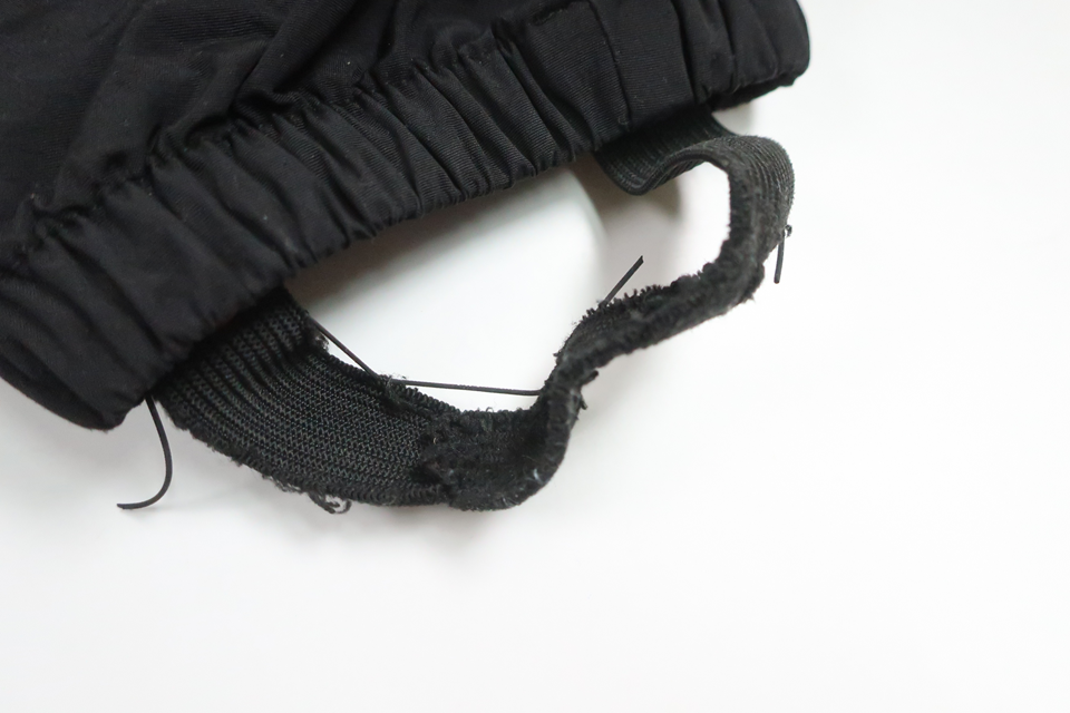 Skalbyxor från KAXS - Storlek 98 - Svart