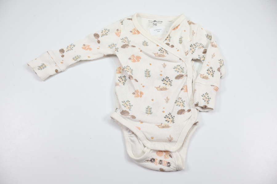 Ribbad omlottbody från Tiny One - Storlek 56 - Vit