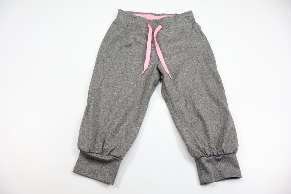 Träningsbyxor från H&M - Storlek 110/116 - Grå