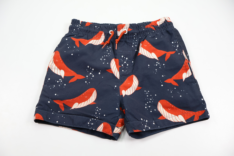 Badshorts med valar från Minimarket - Storlek 98/104 - Marinblå