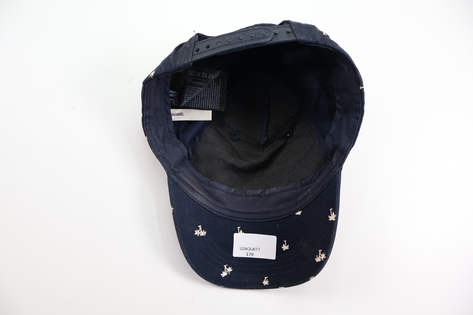 Keps från H&M - Storlek 92/104 - Marinblå
