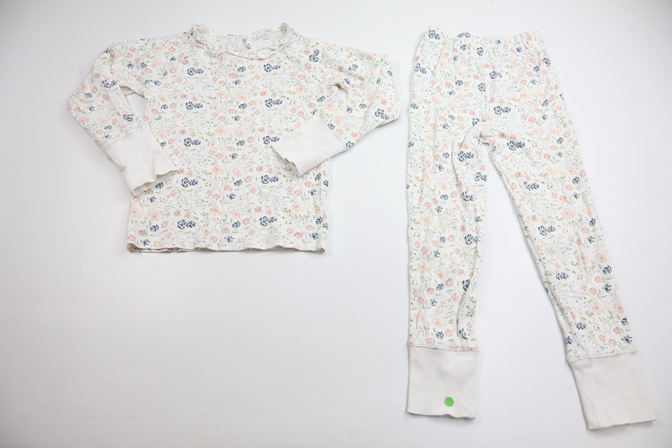 Pyjamas från Okänt - Storlek 98/104 - Vit