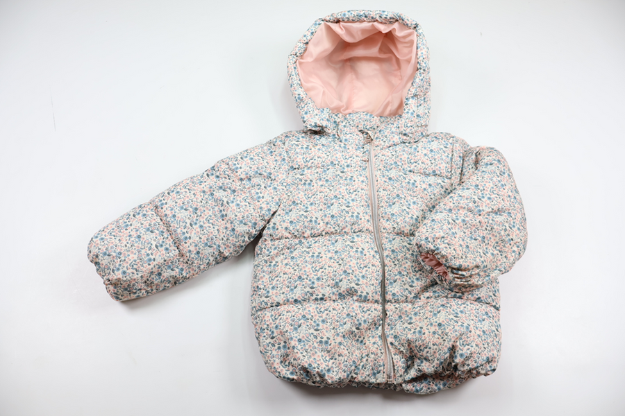 Vadderad blommig jacka från H&M - Storlek 80 - Blå