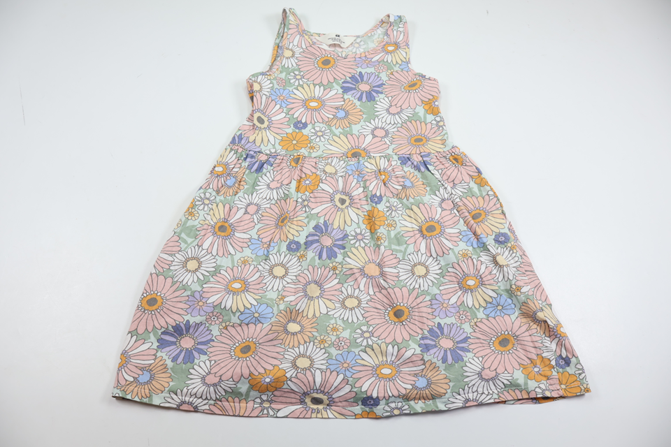 Blommig klänning från H&M - Storlek 122/128 - Multi
