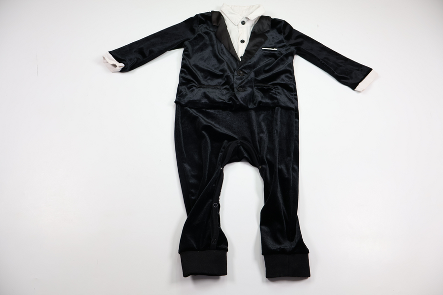 Jumpsuit "Smoking" från The Tiny Universe - Storlek 80 - Svart