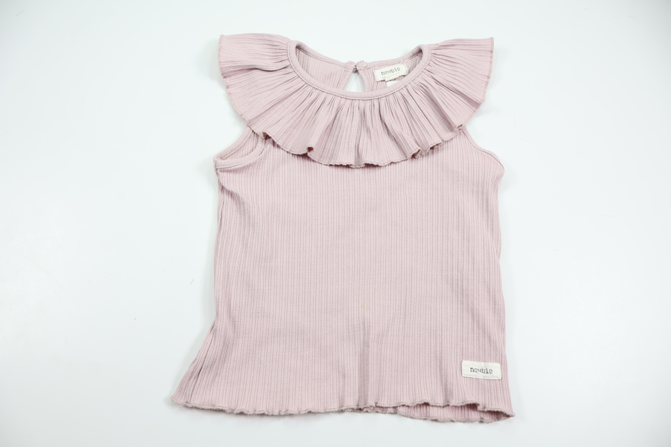 Ribbat linne med volang från Newbie - Storlek 98/104 - Lila