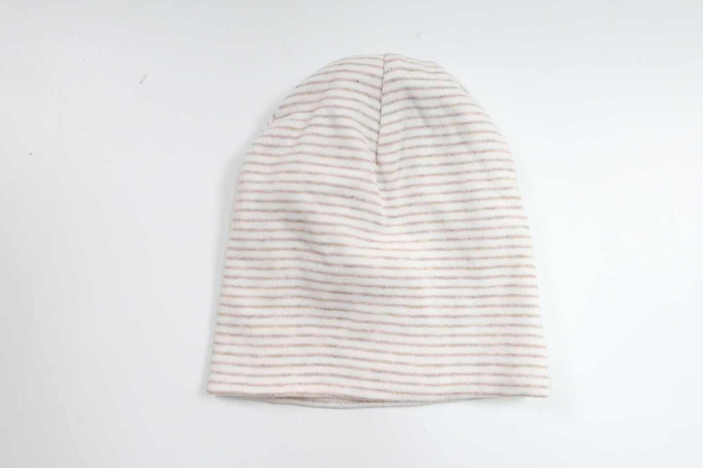 Ribbad mössa från H&M - Storlek 50 - Benvit