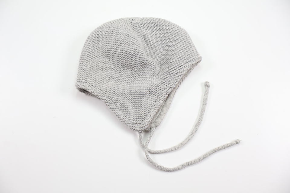 Mössa från Lindex - Storlek 38/40 - Grå