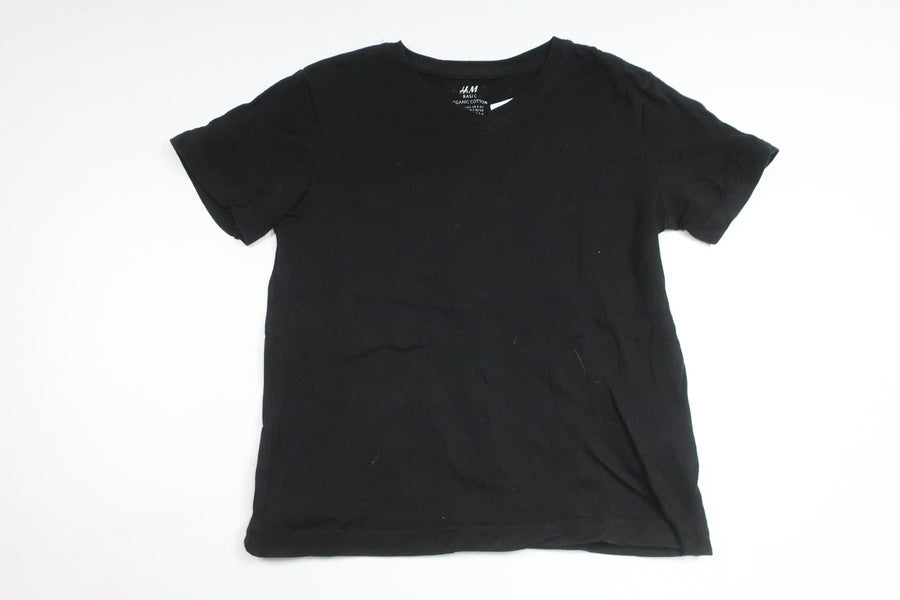 T-shirt från H&M - Storlek 98/104 - Svart