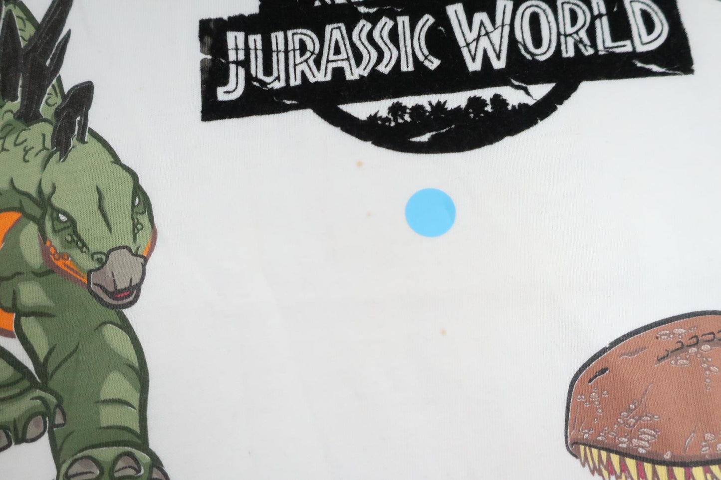 T-shirt från Jurassic World - Storlek 98/104 - Vit