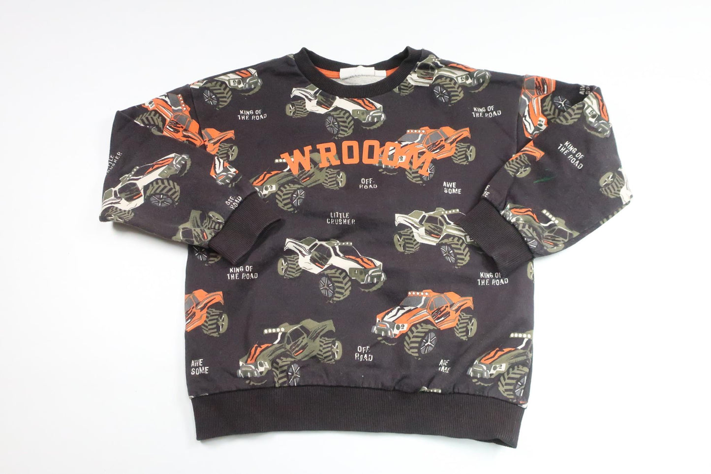 Sweatshirt med monster truck från Kappahl - Storlek 98/104 - Svart