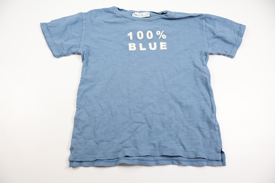 T-shirt från Zara - Storlek 110 - Blå