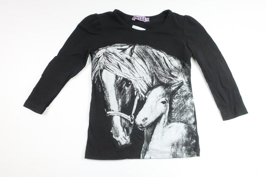Tröja med hästar från Skill - Storlek 98/104 - Svart