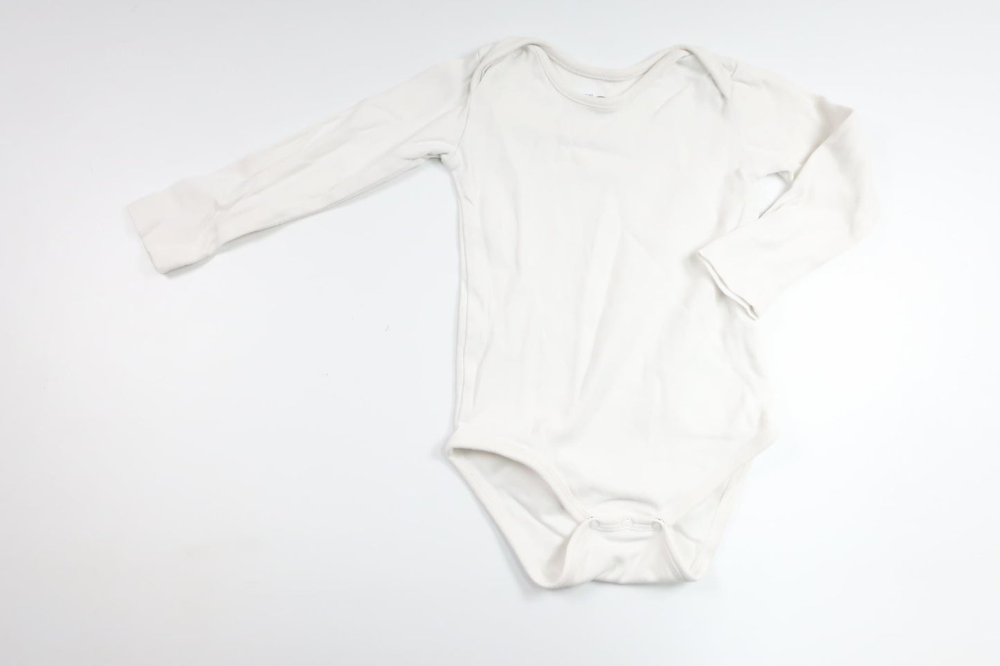 Body från Cubus - Storlek 86 - Vit