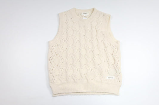 Stickad väst från Newbie - Storlek 98/104 - Benvit