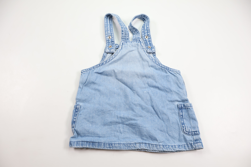 Hängselklänning i jeans från H&M - Storlek 74 - Denim