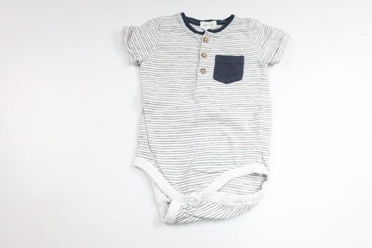 Randig body från Newbie - Storlek 68 - Vit