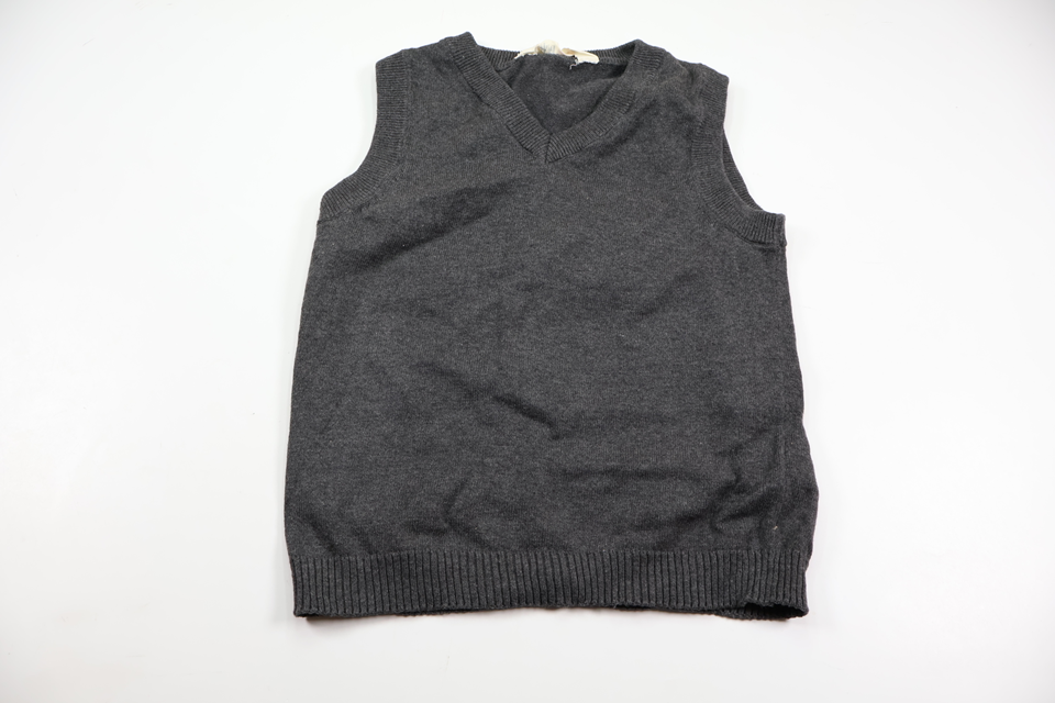 Stickad väst från H&M - Storlek 122/128 - Grå
