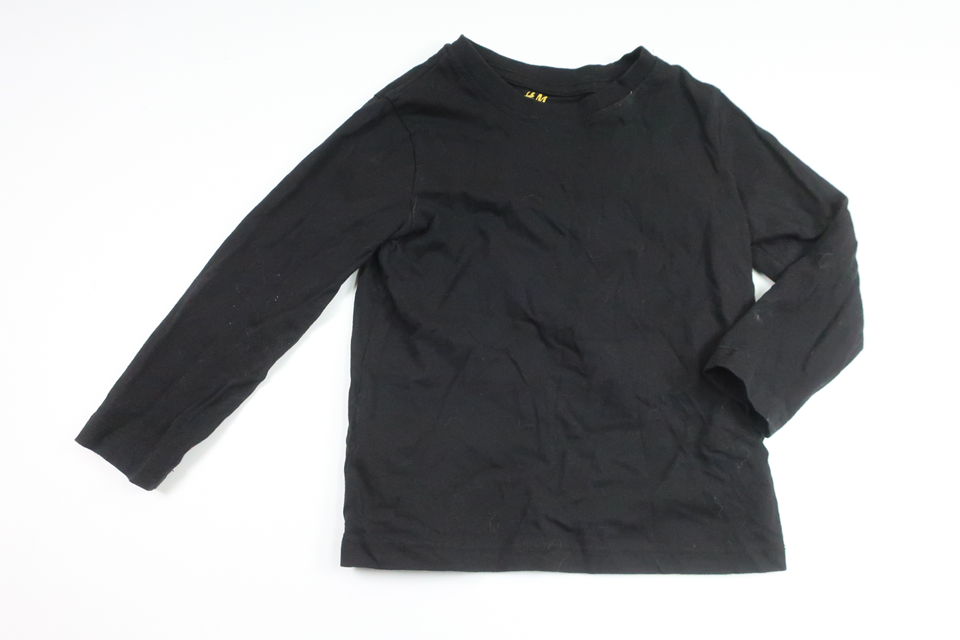Tröja från H&M - Storlek 98/104 - Svart