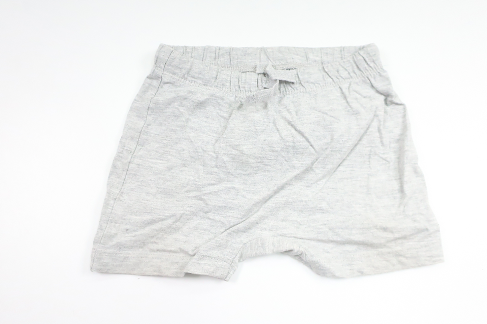 Shorts från H&M - Storlek 74 - Grå