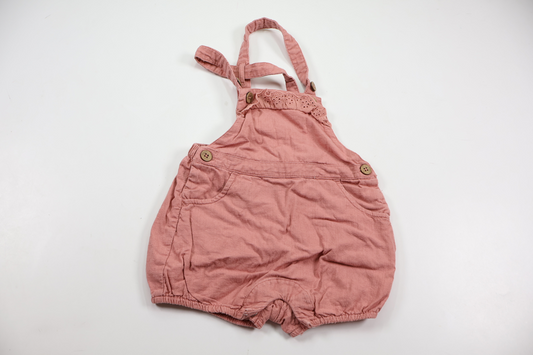 Hängselshorts från Newbie - Storlek 80 - Rosa
