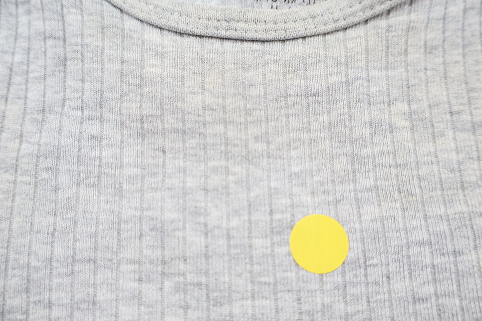 Ribbad body från H&M - Storlek 74 - Grå