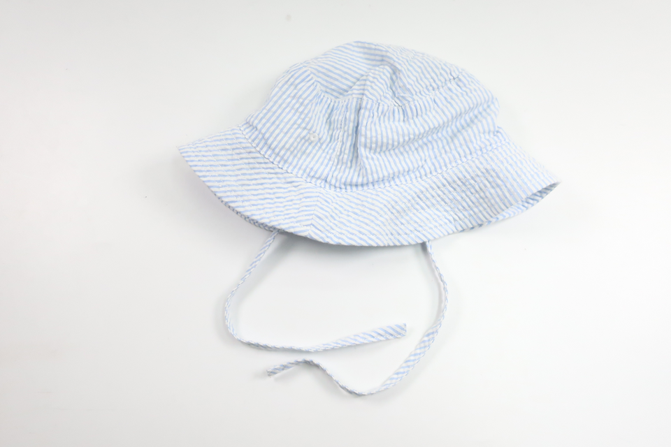 Randig solhatt från H&M - Storlek 80 - Blå