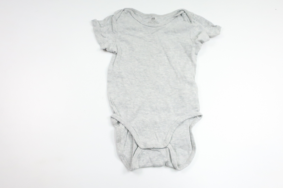 Body från H&M - Storlek 92/98 - Grå