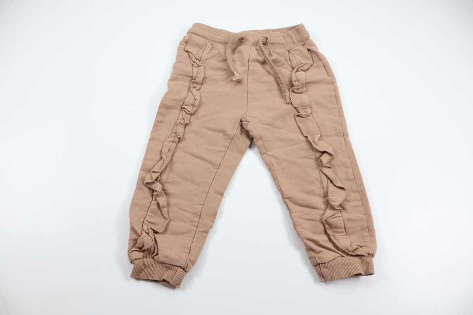 Byxor med volang från So Cute - Storlek 86 - Beige