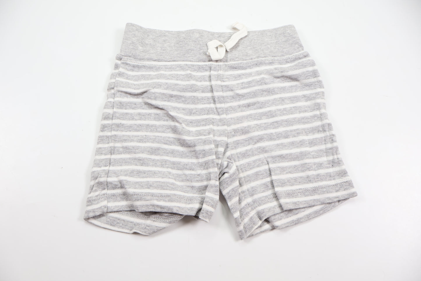 Shorts från Carter's - Storlek 80/86 - Grå