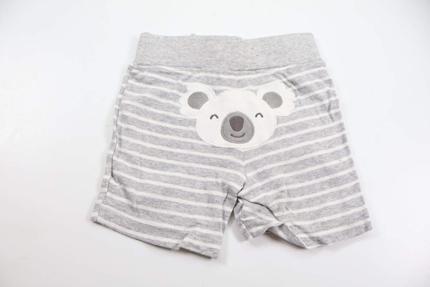 Shorts från Carter's - Storlek 80/86 - Grå